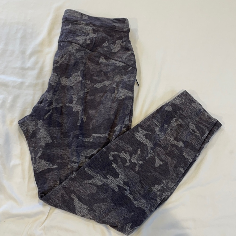 Lululemon joggers